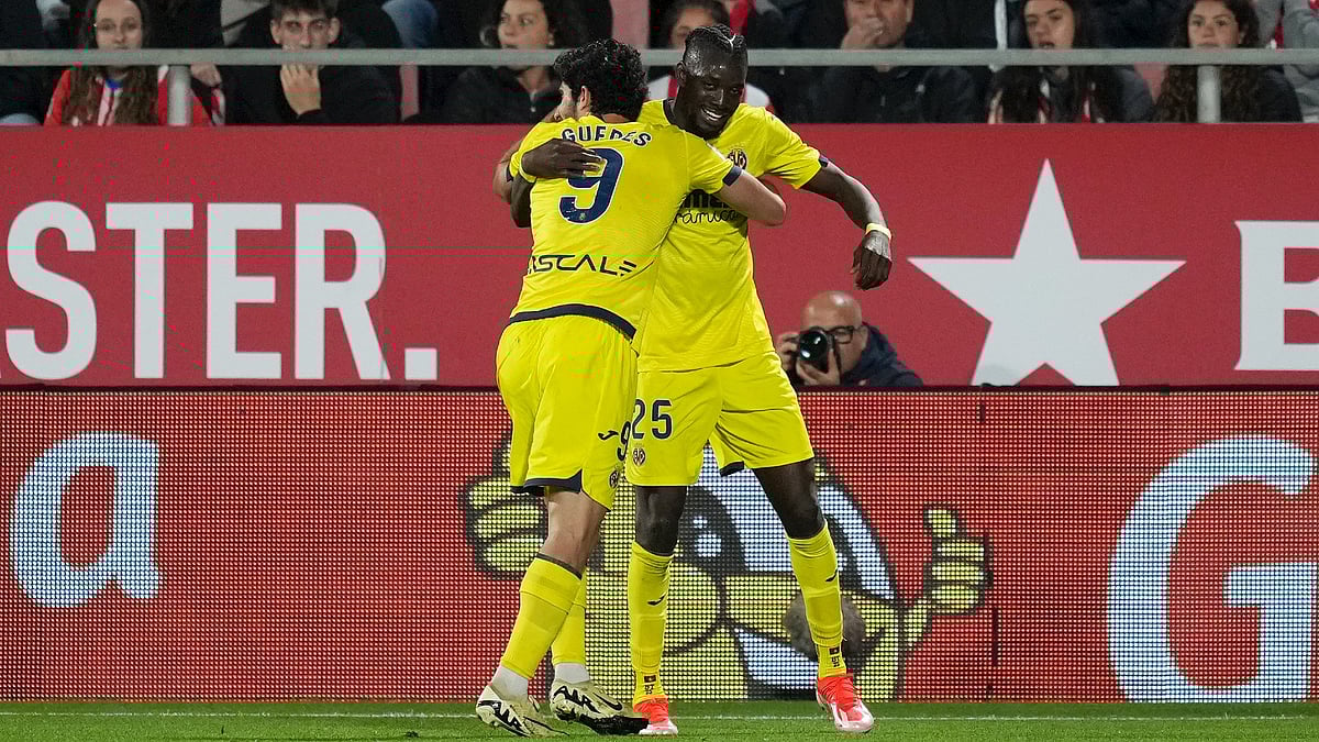 Bertrand Traore celebrates his winner - null