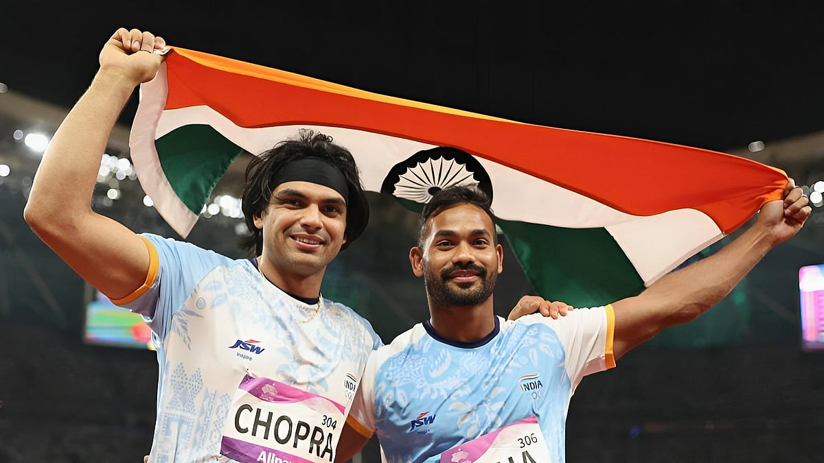 Photo: X/ @Neeraj_chopra1 : Javelin Thrower Neeraj Chopra (L) and Kishore Jena after winning gold and silver medals respectively in the Asian Games 2022.