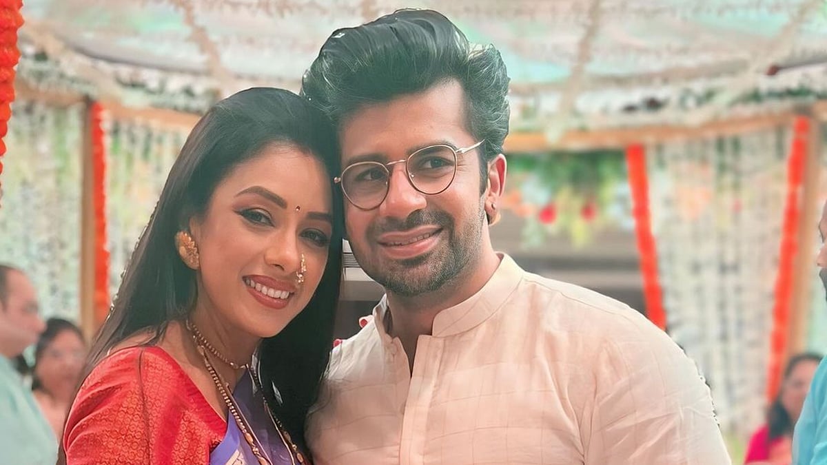 Instagram : Aashish Mehrotra and Rupali Ganguly on 'Anupamaa' set
