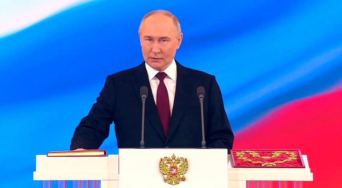 AP : Russian President Vladimir Putin takes the oath during an inauguration ceremony at the Kremlin in Moscow, Russia