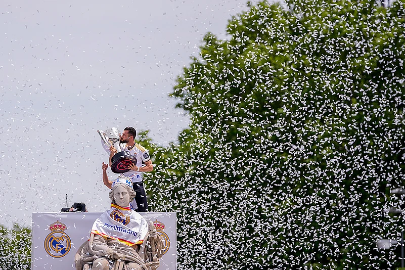 Real Madrid celebrate La Liga title_Photo_4