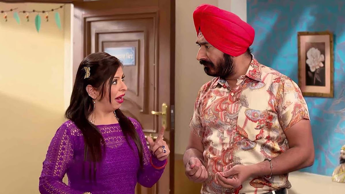 Jennifer Mistry and Gurucharan Singh in 'Taarak Mehta Ka Ooltah Chashmah' - Instagram