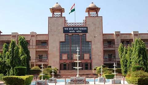 Marriage Between Muslim Boy With Hindu Girl Is Not Valid Marriage As per Muslim Law: Madhya Pradesh HC