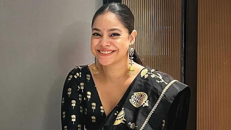Instagram : Sumona Chakravarti