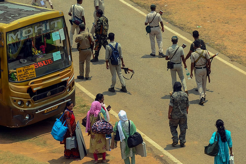 | Photo: PTI : Preparation for 4th phase of LS polls