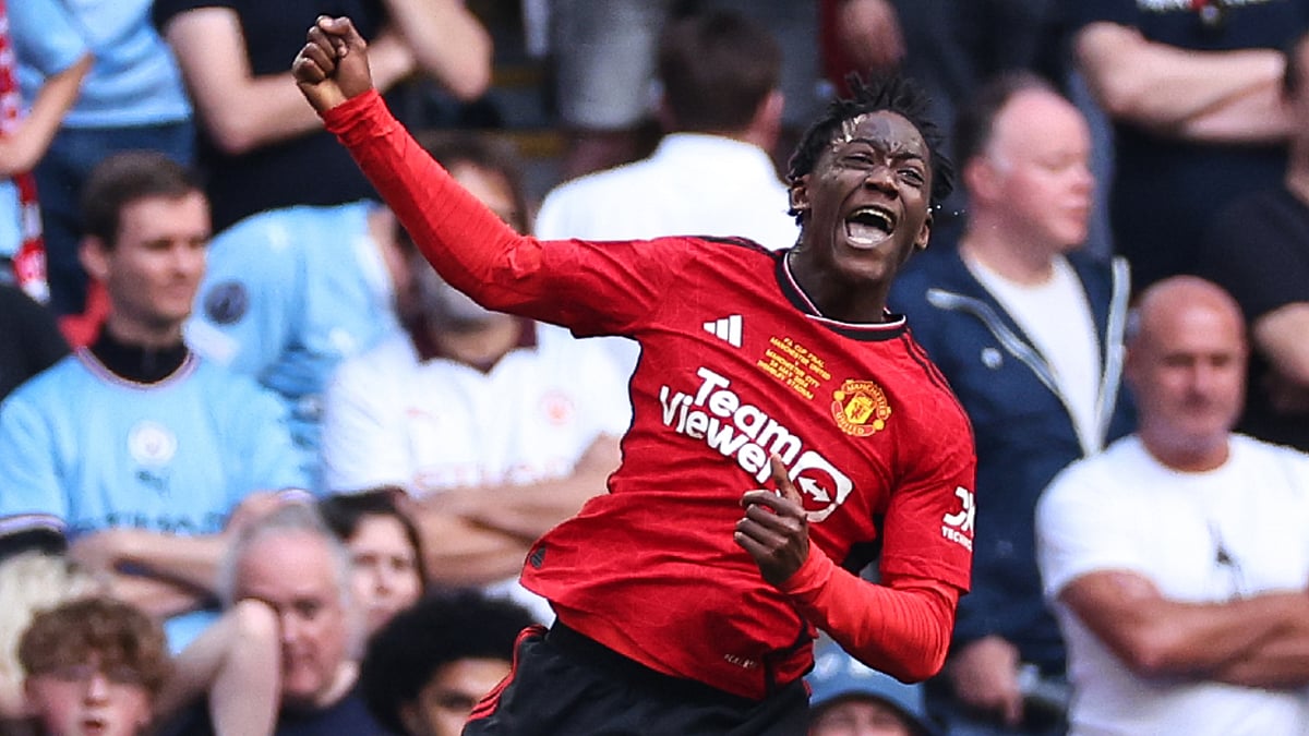 Kobbie Mainoo scored Manchester United's second on Saturday.