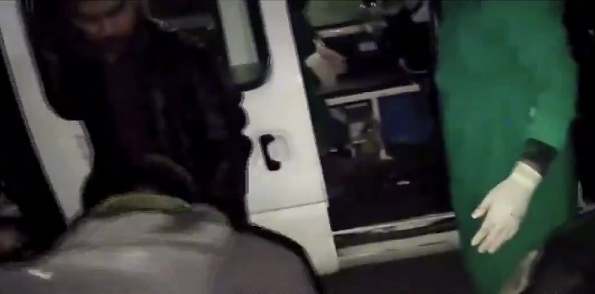 Jammu And Kashmir: 1 Killed, 2 Injured In Two Simultaneous Terrorist Attacks In Shopian, Anantnag