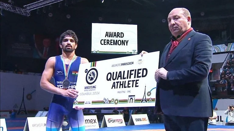 Aman Sehrawat is the only Indian male wrestler to qualify for the Paris Olympics 2024. - Photo: X/ @FirstpostSports
