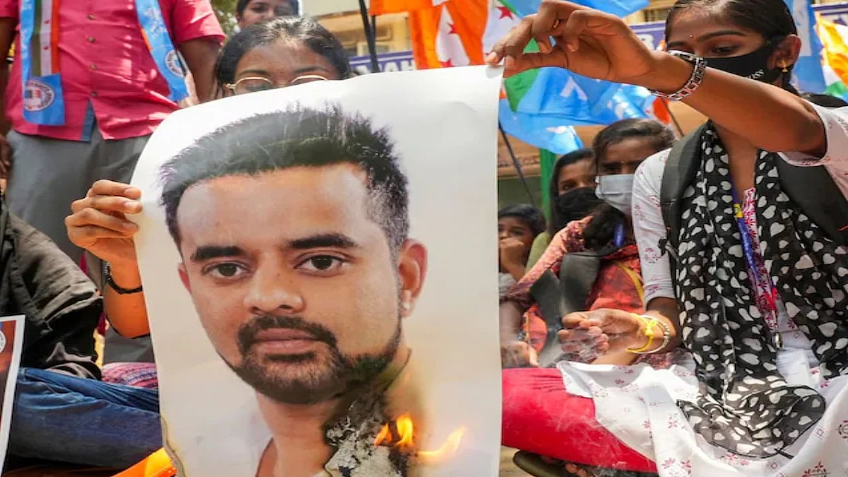 Protestors burn poster of expelled JD(S) leader Prajwal Revanna | - PTI