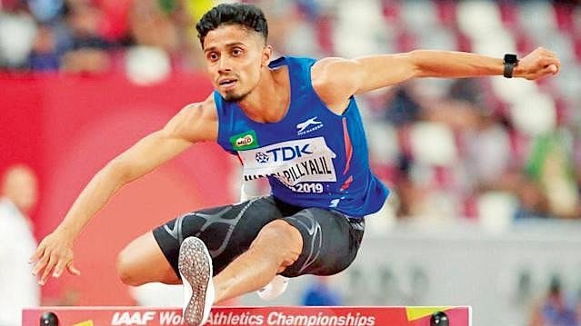 IN_Venduruthy/X : Hurdler Jabir MP tops the 400m men's hurdle race.