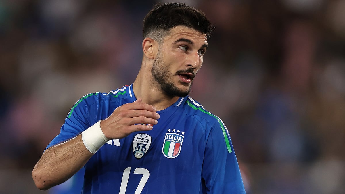 Riccardo Orsolini in action during Italy's 0-0 draw with Turkiye on Monday