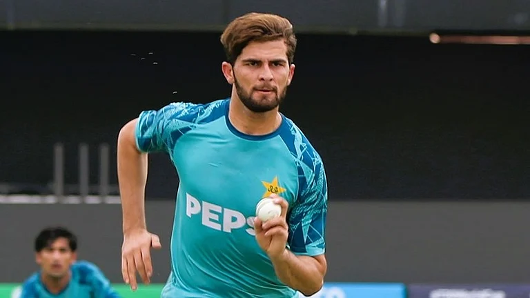 Pakistan's Shaheen Shah Afridi during a practice session before the match against Oman at ICC T20 World Cup 2024. - Photo: X/ @TheRealPCB
