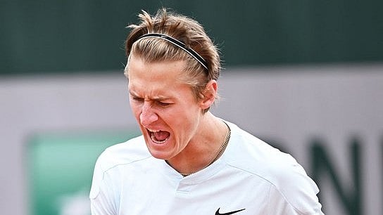 mubadalacitidc/X : Sebastian Korda defeated former Queen's Club champion Grigor Dimitrov.