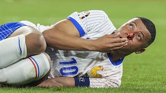 UEFA Euro 2024: Mbappe Injury Leaves Deschamps Concerned After FRA's 1-0 Win Over AUT
