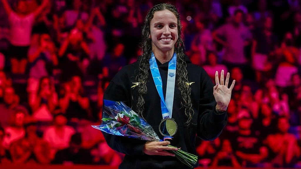 AP/Darron Cummings : Regan Smith reacts after winning the Women's 100 backstroke finals at the US Swimming Olympic Trials in Indianapolis.