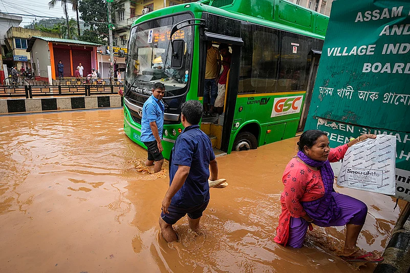 Assam Monsoon Rains Photos_6