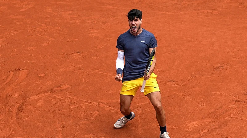 Carlos Alcaraz celebrates win over Felix Auger-Aliassime, French Open 2024 Day 8, AP photo