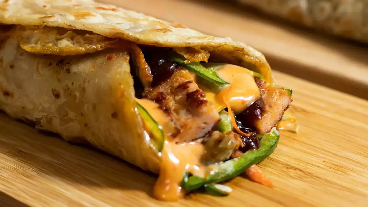 Karnataka government's crackdown selling unhygienic food.(Representational image) | - PTI