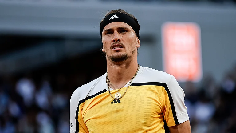 Alexander Zverev is refusing to back down at the French Open. - null