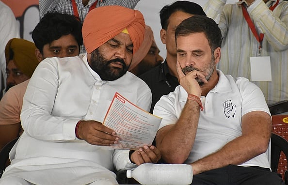 Getty Images : Congress Leader Rahul Gandhi Addresses Election Campaign Rally In Amritsar