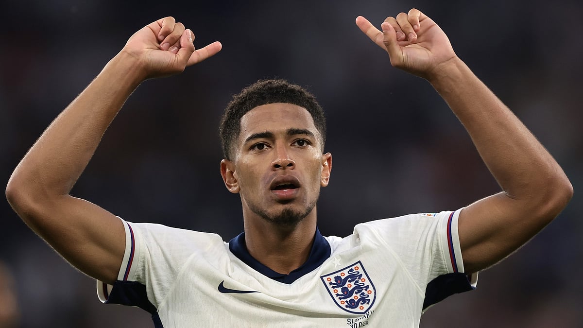 Jude Bellingham celebrates England reaching the Euro 2024 quarter-finals