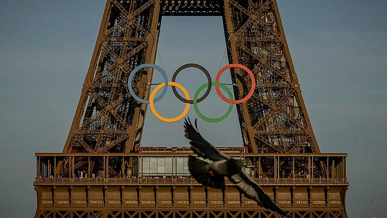 The Paris Olympics involve about 10,500 athletes from 200 countries or regions. - | Photo: AP/Aurelien Morissard