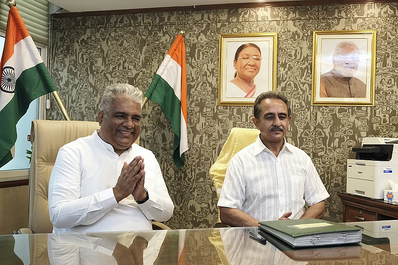 Bhupender Yadav with Kirti Vardhan Singh