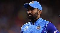 Dinesh Karthik Takes Up New Role In England's 'The Hundred'- Check Out Here File : Dinesh Karthik appointed as mentor and batting coach of London Spirits in The Hundred for 2026.