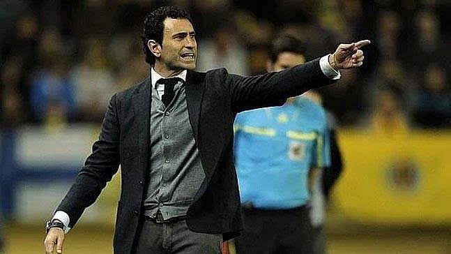 X/ @MohunBaganHub : The 53-year-old Molina has previously coached several Spanish clubs, including enjoying a stint in La Liga with Villarreal. 