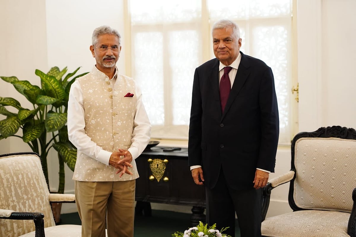 X/@DrSJaishankar : MEA S Jaishankar with Sri Lankan President Ranil Wickremesinghe (R). 