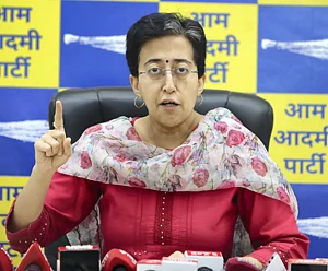 File Photo : Atishi, Raghav Chadha meets Arvind Kejriwal in Tihar Jail |