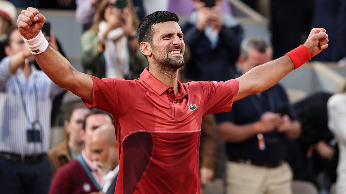 Djokovic played through the pain barrier to advance to the last eight at Roland-Garros
