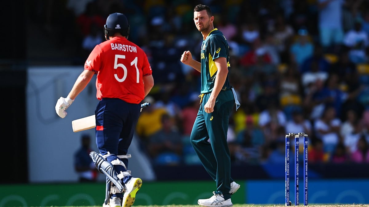 Hazlewood celebrates against England - null