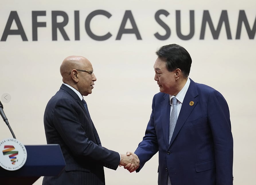 AP : South Korea will expand development aid to Africa and pursue deeper cooperation with the region on critical minerals and technology |
