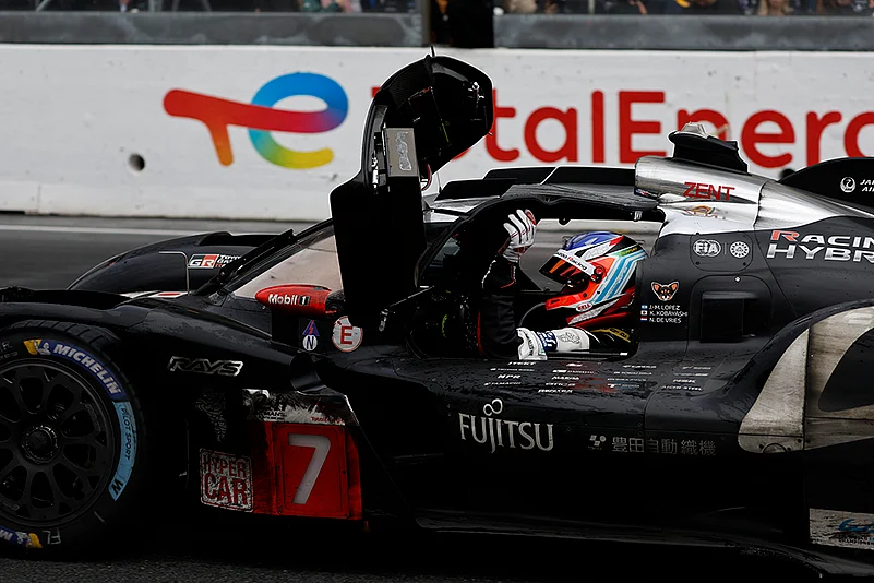 France Le Mans Auto Racing photos_3