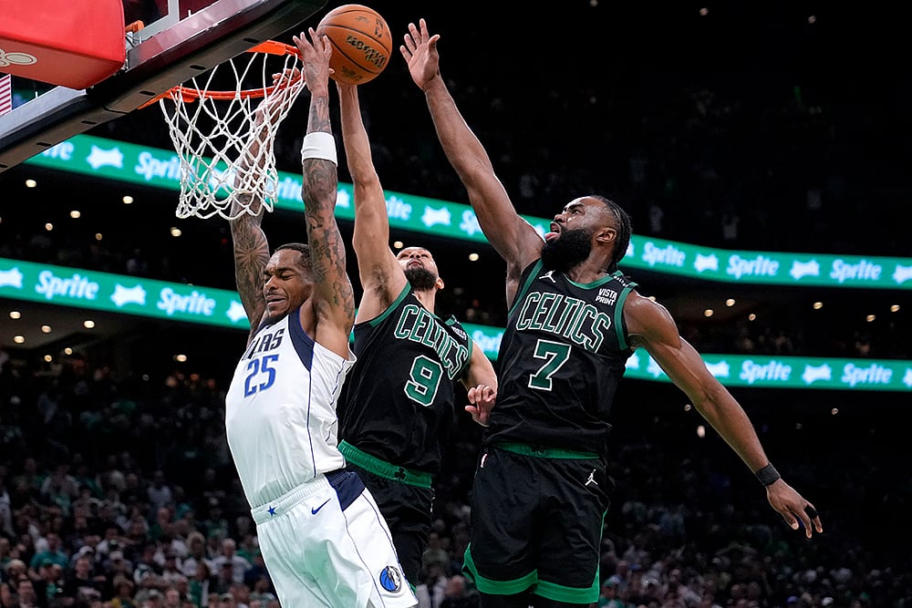| Photo: AP/Steven Senne : NBA Finals, Game 2: Boston Celtics vs Dallas Mavericks