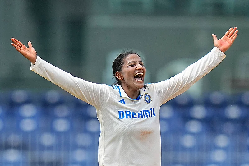 IND-W Vs SA-W Test cricket Day 2 photos_4