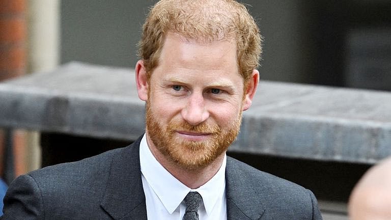 X : Prince Harry will receive Pat Tillman award.