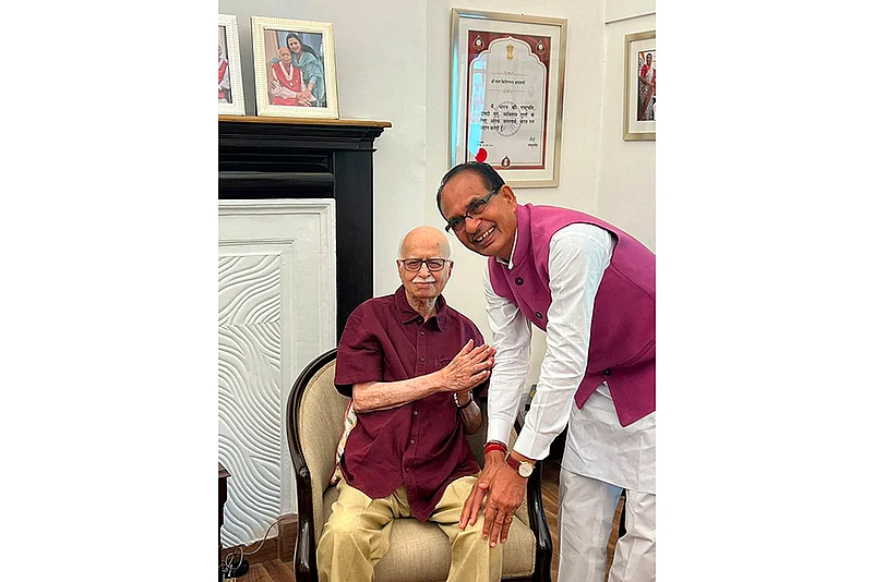 Shivraj Singh Chouhan with LK Advani