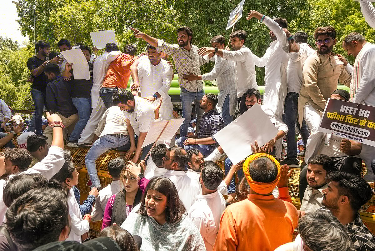 Shahbaz Khan/PTI :  
Youth Congress protest in Delhi against NEET exam row.