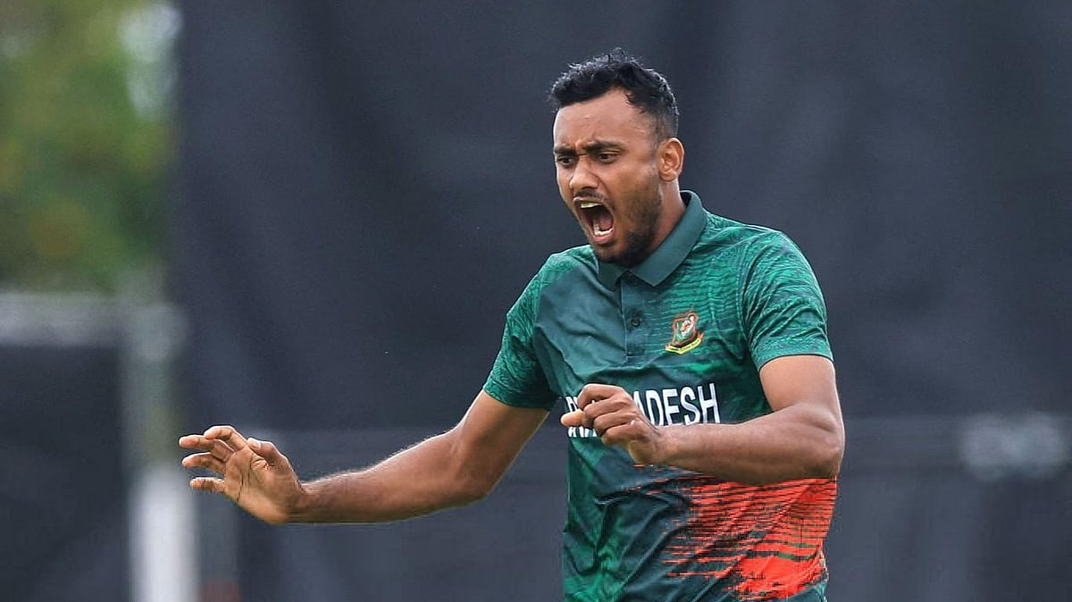 Photo: X/ @Shoriful_47 : Apart from Shoriful Islam, pacer Taskin Ahmed is also down with a side strain.