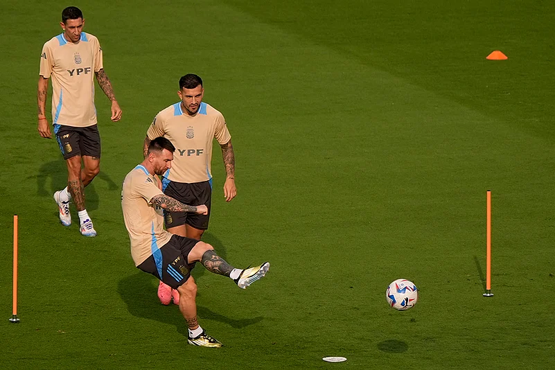 Copa America Argentina Messi Soccer Photo_8