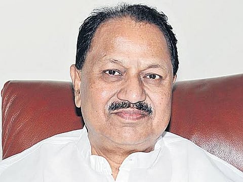 Congress Veteran Leader D Srinivas Passes Away At 76