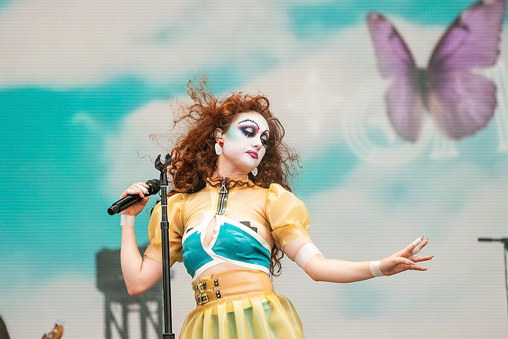 | Photo: Amy Harris/Invision/AP : Chappell Roan