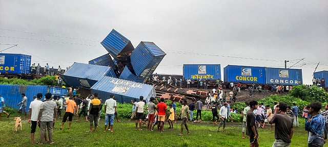 Kanchanjungha Express Accident: Could 'Kavach' Have Prevented Mishap? Anti-Collision System Explained
