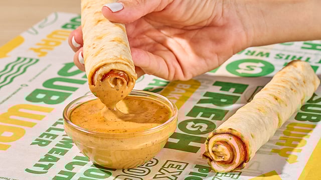 Subway Adds Another Footlong Item To Sidekicks Menu, Get All New ‘Footlong Dipper’ At Just $3! 