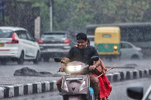 Weather: Rains in Delhi