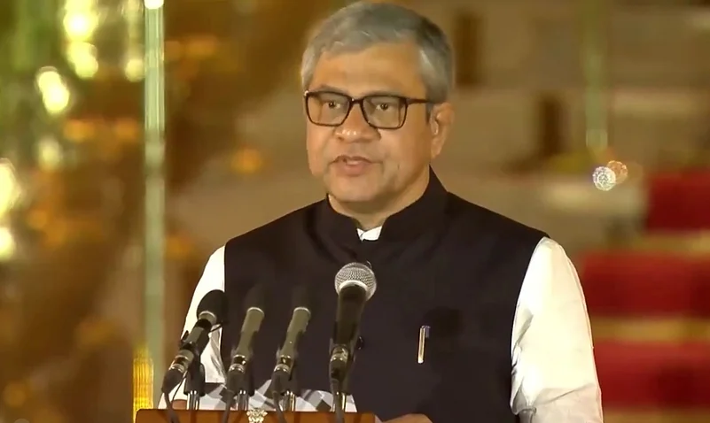 Vaishnaw Marks Bullet Train Tunnel Breakthrough, Confirms Phase One Launch In 2027