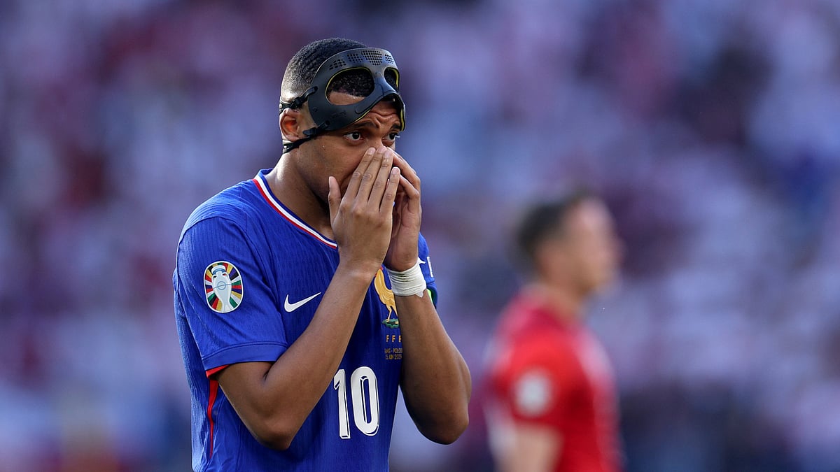Kylian Mbappe continues to play with a face mask at Euro 2024 - null