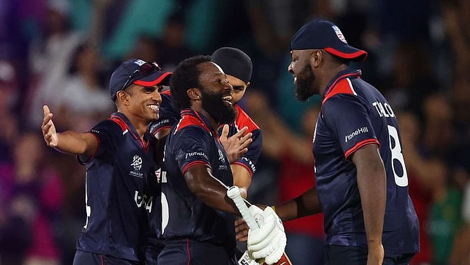 T20WorldCup/X : USA beat Canada by 7 wickets. 